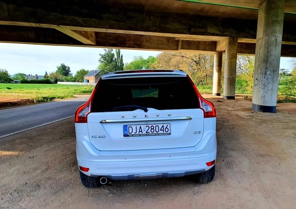 Volvo XC 60 cena 75900 przebieg: 166000, rok produkcji 2016 z Jawor małe 436